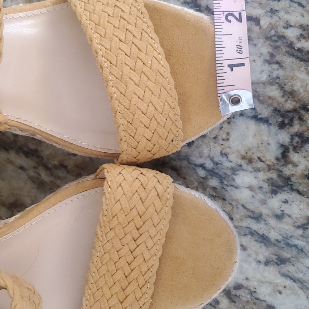 Platform Heels - Picture 7 of 11